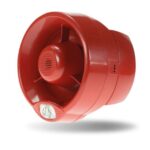 Sirena con lampeggiatore convenzionale, montaggio a muro, IP65. Colore rosso. Potenza sonora 100dB(A)@1m. 32 toni selezionabili. Frequenza di funzionamento 400-2900Hz. Richiede interfaccia ALWS-MOD per sistemi Vega. Certificazione CPR EN54/pt3.