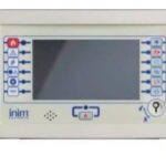 Pannello frontale CPU principale. Touch screen 7". Tre diverse modalità di funzionamento (unità principale, unità di backup e ripeter). Solo per centrali PREVIDIA216, ULTRA216 & ULTRAVOX