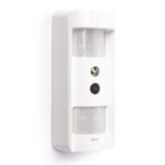 Rilevatore DualTech con fotocamera e funzione antiaccecamento da esterno protetto