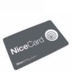 Tessera a transponder riprogrammabile tramite Obox, con codifica sequenziale per inserimento multiplo