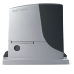 Irreversibile, con centrale incorporata, 24Vdc, con finecorsa elettromeccanico, per cancelli fino a 1000 kg