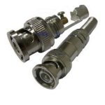 Connettore BNC a vite maschio con cover metallica per RG59