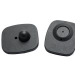 Tag RF quadrato nero