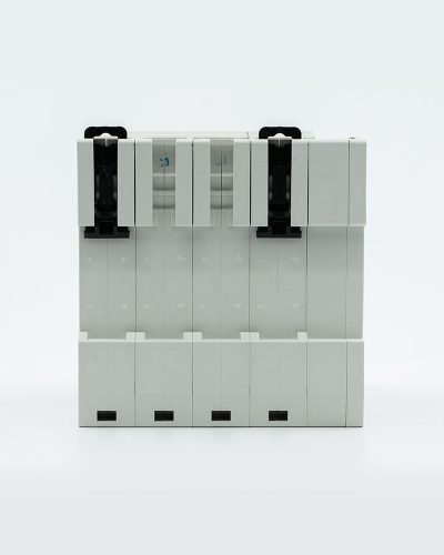shelly-PRO_4_CB_C63_back.jpg